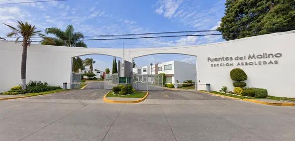 Casa en Remate con 6 Recámaras en Cuautlancingo, Puebla