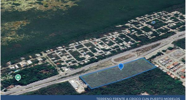 Terreno sobre Carretera a unos metros de Crocro Cun Puerto Morelos