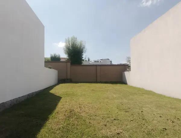 TERRENO EN VENTA EN LOMAS DE ANGELÓPOLIS – ZONA CASCATTA