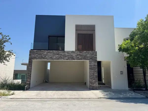 Casa en Venta en cumbres Mediterráneo