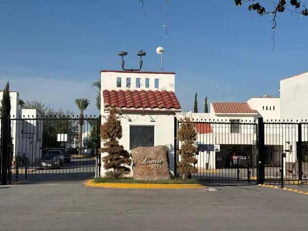 CASA EN VENTA AMUEBLADA O SIN AMUEBLAR EN LOMA REAL