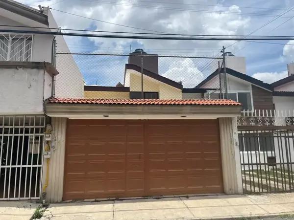 CASA EN RENTA PARA OFICINAS COL EL CERRITO