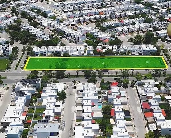 Terreno de Uso de Suelo Mixto Comercial sobre Avenida