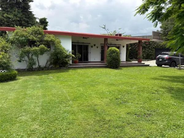Casa en Venta Col. Lomas de Cortes. Cuernavaca Mor