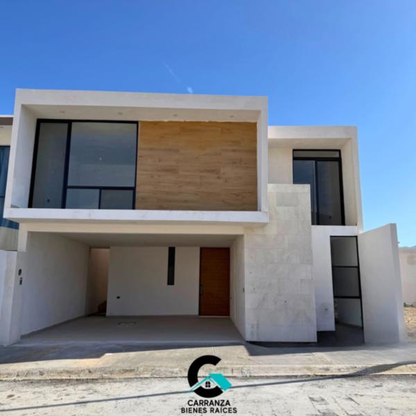 ¡CASA EN VENTA EN SANTA ELENA!