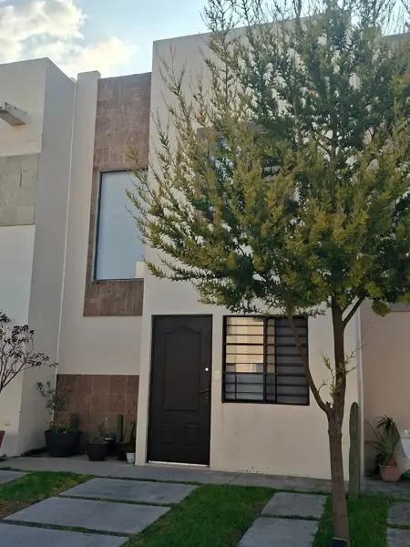 casa en venta en Rincones del Marqués