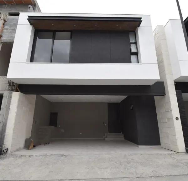 Casa en Venta en Brisas del Vergel, Carretera Nacional,  Santiago, N. L.