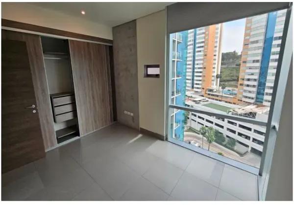 Departamento en Venta en Torre Atria, Zona Valle, SPGG, N. L.  (AAH)