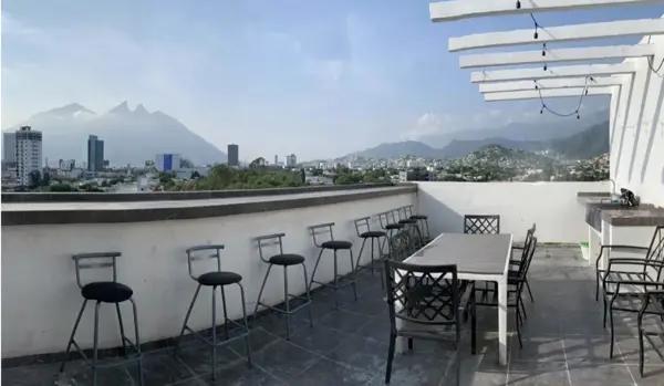 Departamento en Renta en Col. Roma,  Zona TEC  -Monterrey, N. L.