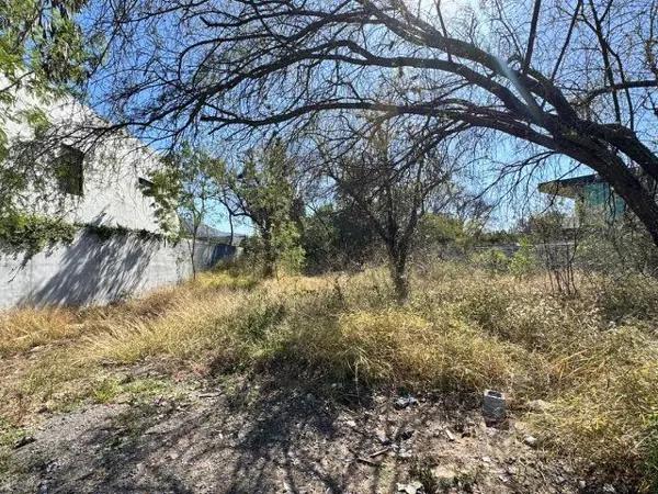 Terreno en Venta en Campestre Santiago, Zona Carretera Nacional, Santiago, N. L.