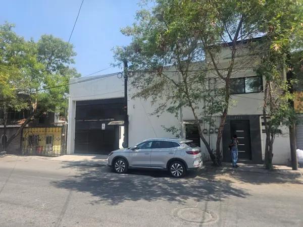 Propiedad en Renta 
Oficinas / Bodega / Centro de Operaciones 
Colonia Burócratas Municipales