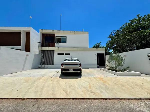 Casa Amueblada en Renta en Privada Kanan, Conkal