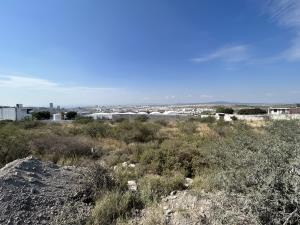 Terreno en venta en Cumbres de Conín, El Marqués, Querétaro Terreno en venta en Cumbres de Conín, El Marqués, Querétaro