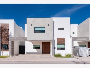 Casa en venta en La Toscana Residencial, Torreón, Coahuila de Zaragoza Casa en venta en La Toscana Residencial, Torreón, Coahuila de Zaragoza