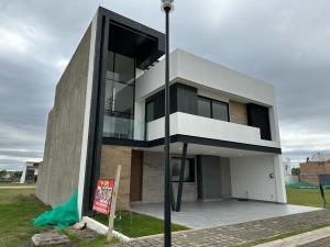 Casa en venta en Lomas de Angelópolis, San Andrés Cholula, Puebla Casa en venta en Lomas de Angelópolis, San Andrés Cholula, Puebla