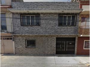 Casa en venta en Metropolitana Tercera Sección, Nezahualcóyotl, México Casa en venta en Metropolitana Tercera Sección, Nezahualcóyotl, México