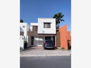 CASA EN RENTA AMUEBLADA EN FRACC CENTRIKA PRIVADA SILLARES CASA EN RENTA AMUEBLADA EN FRACC CENTRIKA PRIVADA SILLARES