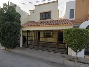 Casa en venta en Los Portales, Hermosillo, Sonora Casa en venta en Los Portales, Hermosillo, Sonora