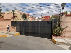Casa en venta en Ex-Hacienda Coapa, Coyoacán, Ciudad de México Casa en venta en Ex-Hacienda Coapa, Coyoacán, Ciudad de México
