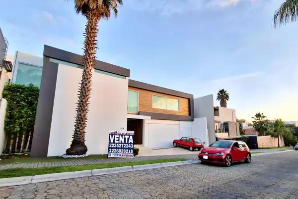 Casa en venta en Lomas de Angelópolis, San Andrés Cholula, Puebla Casa en venta en Lomas de Angelópolis, San Andrés Cholula, Puebla