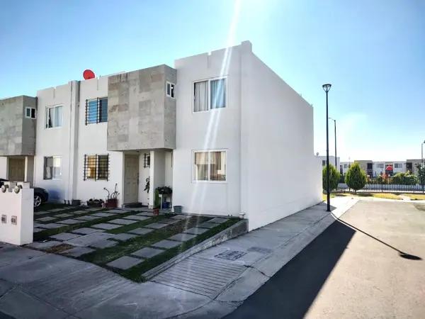 Casa en venta en Tres Cantos Residencial, Querétaro, Querétaro Casa en venta en Tres Cantos Residencial, Querétaro, Querétaro
