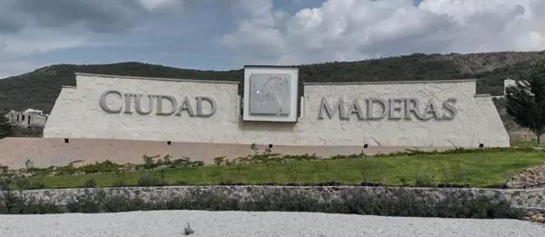 Terreno en venta en Ciudad Maderas Montaña, El Marqués, Querétaro Terreno en venta en Ciudad Maderas Montaña, El Marqués, Querétaro
