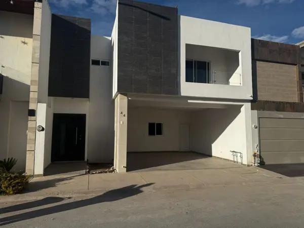 Casa en venta en Los Viñedos, Torreón, Coahuila de Zaragoza Casa en venta en Los Viñedos, Torreón, Coahuila de Zaragoza