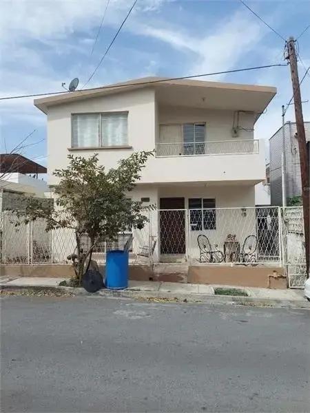 CASA EN VENTA LA FLORIDA. EXCELENTE UBICACIÓN CASA EN VENTA LA FLORIDA. EXCELENTE UBICACIÓN