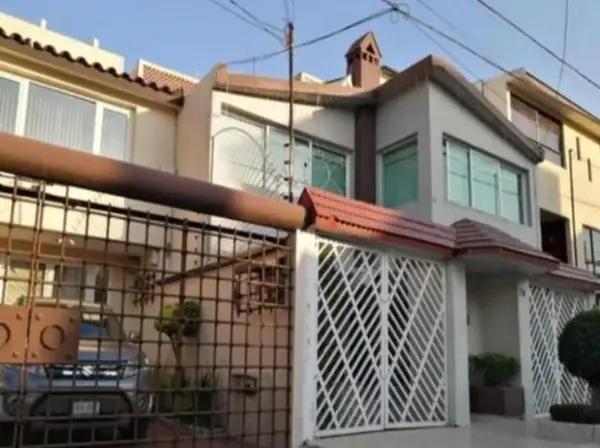 CASA EN VENTA EN TLANEPANTLA EDO MEX CASA EN VENTA EN TLANEPANTLA EDO MEX