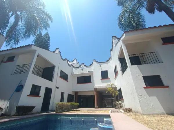 CASA EN VENTA EN FRACC. LAS FINCAS CASA EN VENTA EN FRACC. LAS FINCAS