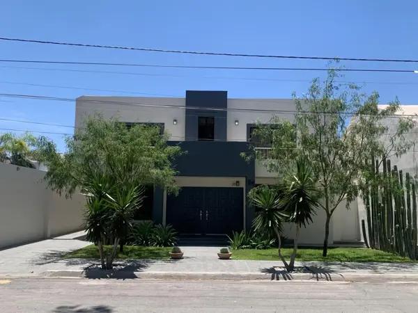 Casa en venta en Residencial Frondoso, Torreón, Coahuila de Zaragoza Casa en venta en Residencial Frondoso, Torreón, Coahuila de Zaragoza