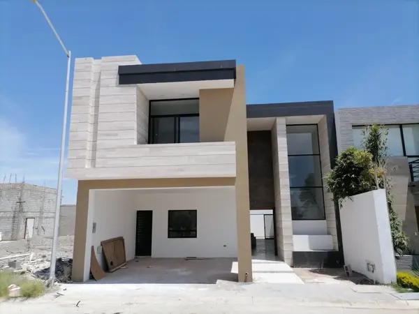 CASA EN VENTA EN PALMA REAL EN TORREON COAH. CASA EN VENTA EN PALMA REAL EN TORREON COAH.