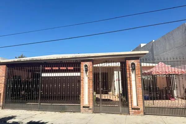 Casa de 1 planta en VENTA en Los Doctores Casa de 1 planta en VENTA en Los Doctores