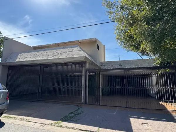CASA DE UNA PLANTA EN VENTA EN COLONIA LAS ROSAS, GOMEZ PALACIO, DGO CASA DE UNA PLANTA EN VENTA EN COLONIA LAS ROSAS, GOMEZ PALACIO, DGO
