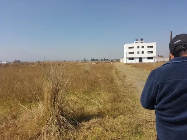 Terreno mide 280m Terreno mide 280m