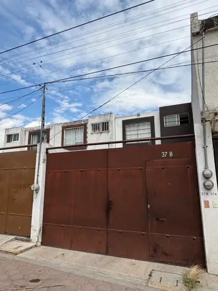 Renta casa independiente, amueblada con servicios. Cuautlancingo Renta casa independiente, amueblada con servicios. Cuautlancingo