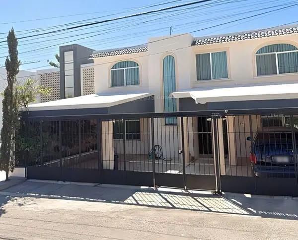 CASA EN VENTA EN MERIDA, SAN RAMON NORTE CERCA DE LA AVENIDA GARCIA LAVIN CASA EN VENTA EN MERIDA, SAN RAMON NORTE CERCA DE LA AVENIDA GARCIA LAVIN