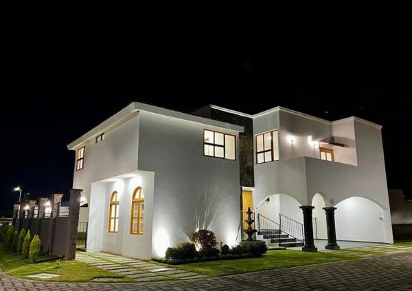 Venta de Residencia en Atlixco Fracc Fincas de las Memorias Venta de Residencia en Atlixco Fracc Fincas de las Memorias