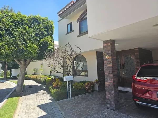 Residencia en Venta en Lomas de Angelópolis Residencia en Venta en Lomas de Angelópolis