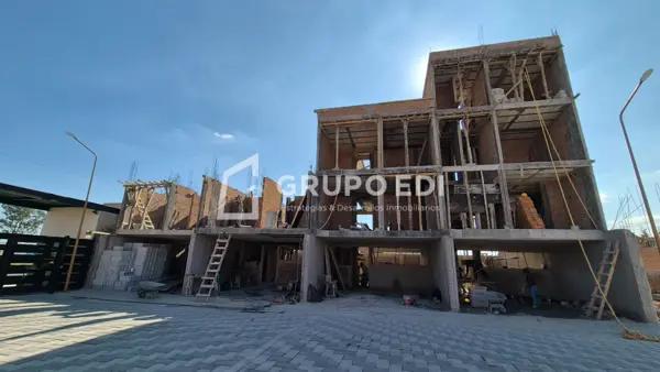 CASA "TOWNHOUSE" EN VENTA EN SAN ANDRES CHOLULA
ZONA DE LA RADIAL
A 5 MINUTOS DE LA UVM CASA "TOWNHOUSE" EN VENTA EN SAN ANDRES CHOLULA
ZONA DE LA RADIAL
A 5 MINUTOS DE LA UVM