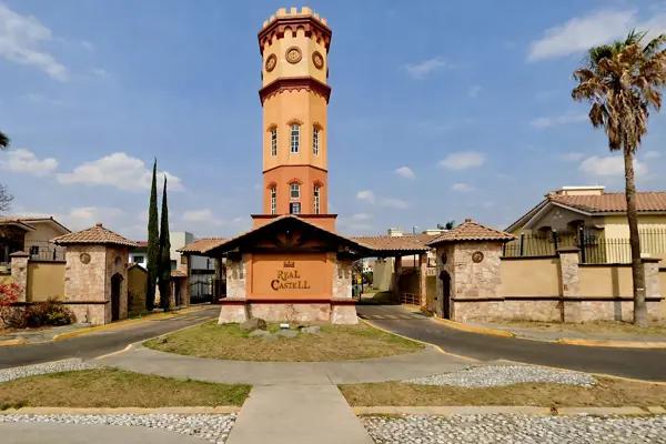 Casa en Venta en Tecámac, Ojo de Agua, Real Castell. MRS* Casa en Venta en Tecámac, Ojo de Agua, Real Castell. MRS*
