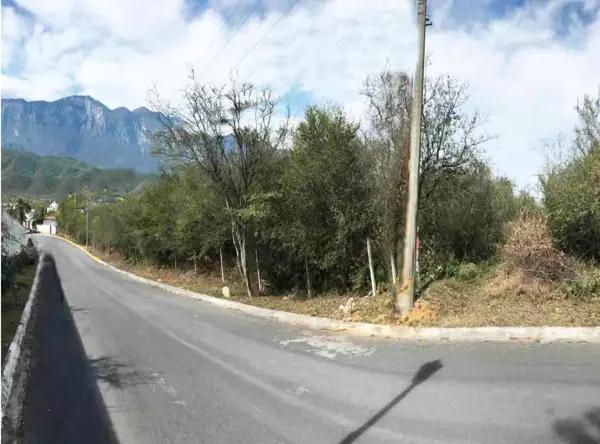 TERRENO RESIDENCIAL EN VENTA CAMPESTRE LOS CRISTALES ZONA CARRETERA NACIONAL MONTERREY TERRENO RESIDENCIAL EN VENTA CAMPESTRE LOS CRISTALES ZONA CARRETERA NACIONAL MONTERREY