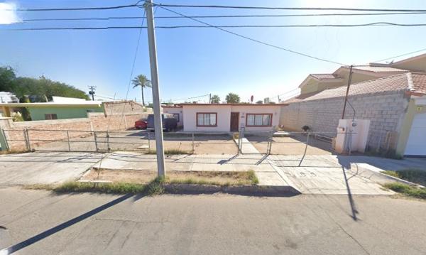 CASA EN VENTA EN LA CUAUHTEMOC SUR MEXICALI CO CASA EN VENTA EN LA CUAUHTEMOC SUR MEXICALI CO