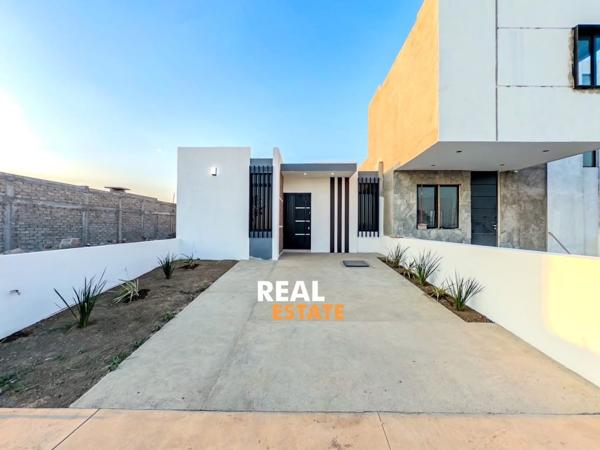 Casa en venta en Montellano, Villa de Álvarez, Colima Casa en venta en Montellano, Villa de Álvarez, Colima