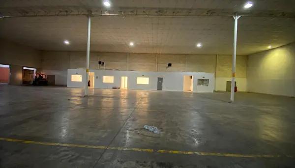 Bodega en Renta en Plaza Jumbo, Parque Industrial Oriente, Torreón, Coahuila. Bodega en Renta en Plaza Jumbo, Parque Industrial Oriente, Torreón, Coahuila.