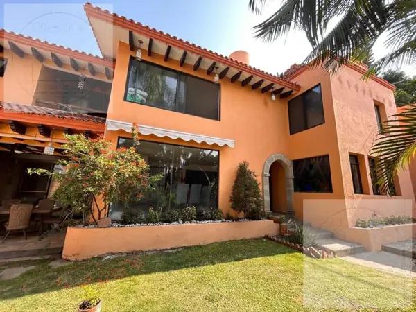 Venta de casa en REFORMA Cuernavaca Con Vigilancia Venta de casa en REFORMA Cuernavaca Con Vigilancia