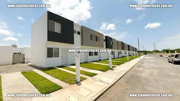 CASAS EN VENTA 2 NIVELES CERCA DE CHEDRAUI TEJERIA EN $905,500 CASAS EN VENTA 2 NIVELES CERCA DE CHEDRAUI TEJERIA EN $905,500