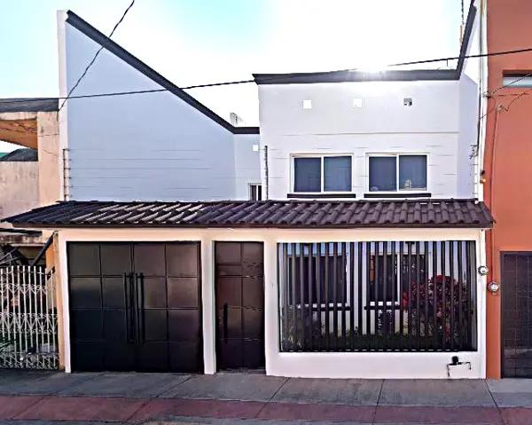 VENTA DE CASA DE LA COLONIA PARQUE MANZANARES EN LEON GUANAJUATO VENTA DE CASA DE LA COLONIA PARQUE MANZANARES EN LEON GUANAJUATO