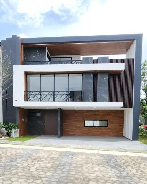 Casa en Venta en Lomas de Angelópolis, Puebla - Parque Mónaco con 4 Recámaras Casa en Venta en Lomas de Angelópolis, Puebla - Parque Mónaco con 4 Recámaras