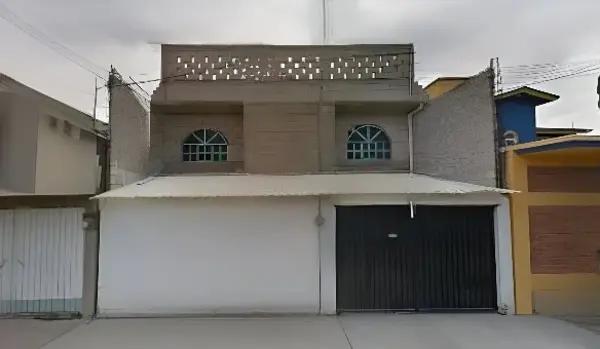 Casa en Remate Bancario en Emiliano Zapata, Chalco - Ideal para Familias LAAB1 Casa en Remate Bancario en Emiliano Zapata, Chalco - Ideal para Familias LAAB1